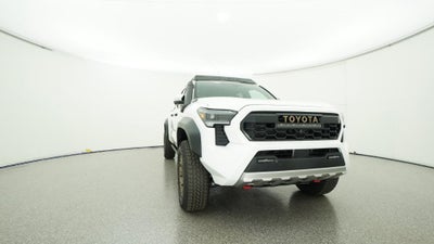 2025 Toyota Tacoma i-FORCE MAX Tacoma Trailhunter