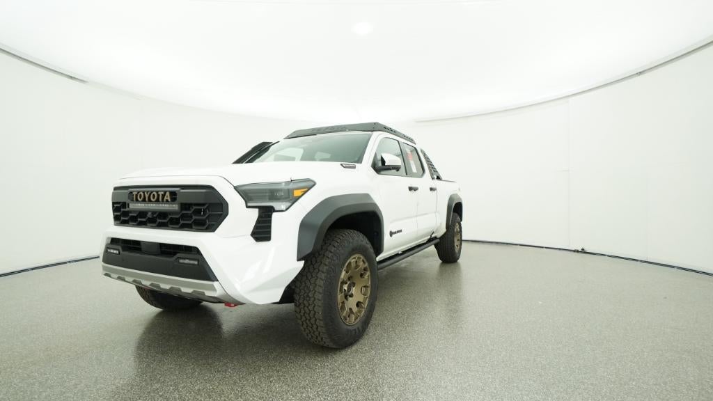 2025 Toyota Tacoma i-FORCE MAX Tacoma Trailhunter