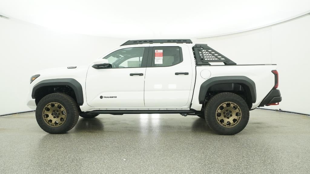 2025 Toyota Tacoma i-FORCE MAX Tacoma Trailhunter