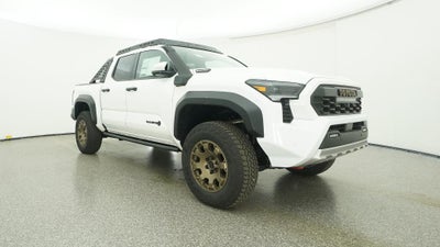 2025 Toyota Tacoma i-FORCE MAX Tacoma Trailhunter