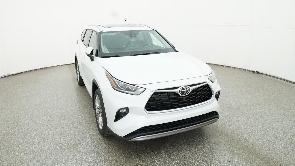 2026 Toyota Highlander Hybrid Platinum