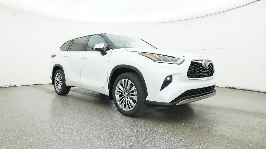 2026 Toyota Highlander Hybrid Platinum
