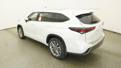2026 Toyota Highlander Hybrid Platinum