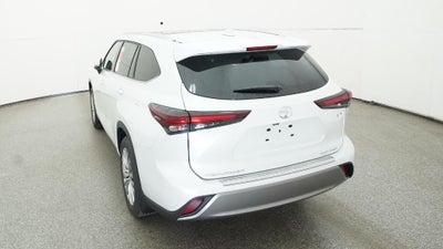 2026 Toyota Highlander Hybrid Platinum