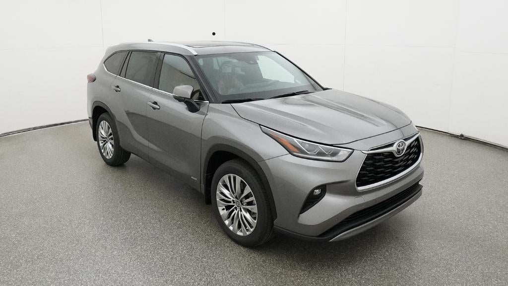 2026 Toyota Highlander Hybrid Platinum