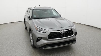 2026 Toyota Highlander Hybrid Platinum