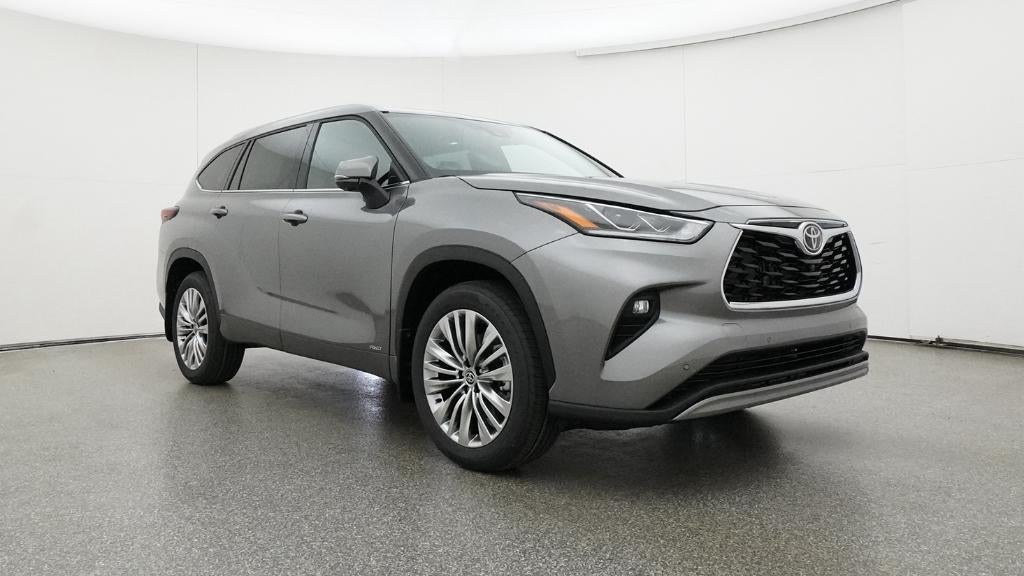 2026 Toyota Highlander Hybrid Platinum