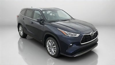 2026 Toyota Highlander Hybrid Platinum