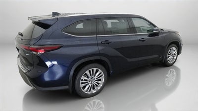 2026 Toyota Highlander Hybrid Platinum