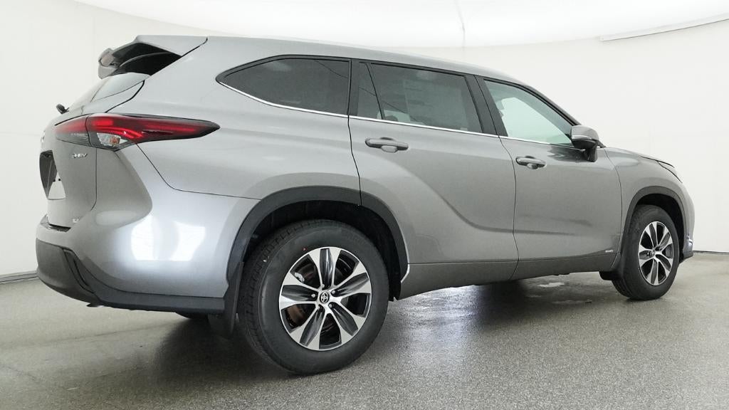 2026 Toyota Highlander Hybrid XLE