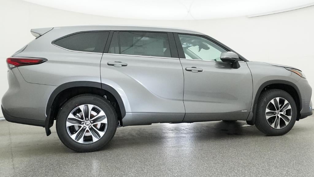 2026 Toyota Highlander Hybrid XLE