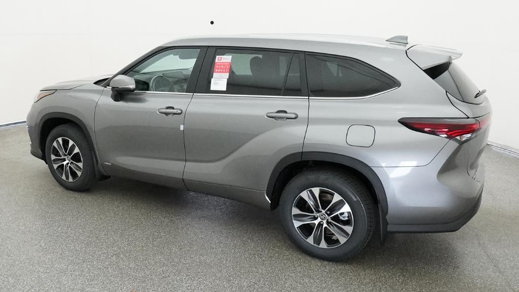 2026 Toyota Highlander Hybrid XLE