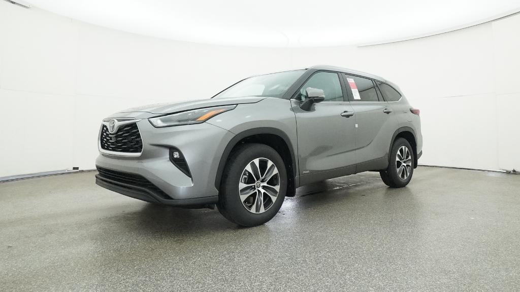 2026 Toyota Highlander Hybrid XLE
