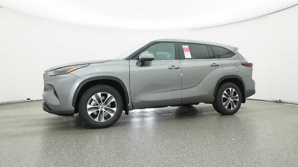 2026 Toyota Highlander Hybrid XLE