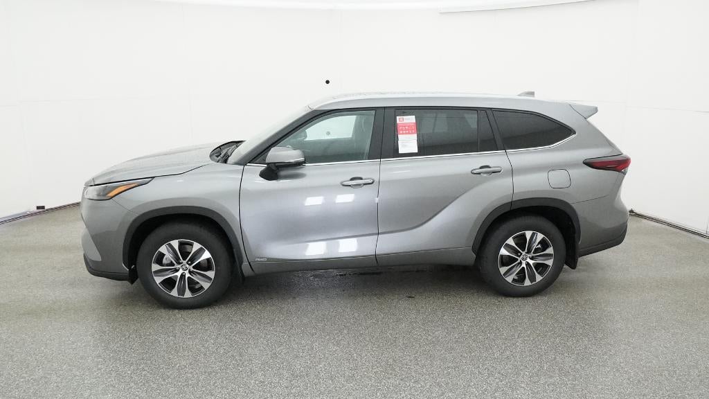 2026 Toyota Highlander Hybrid XLE