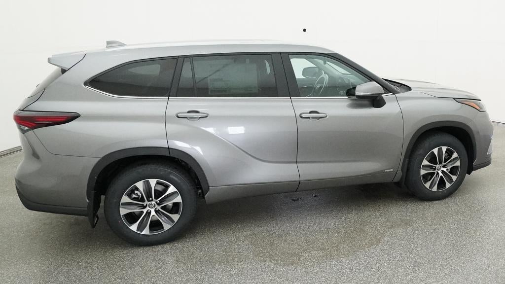 2026 Toyota Highlander Hybrid XLE