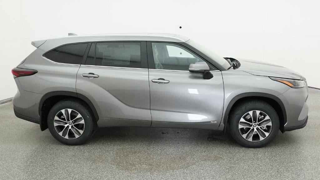 2026 Toyota Highlander Hybrid XLE