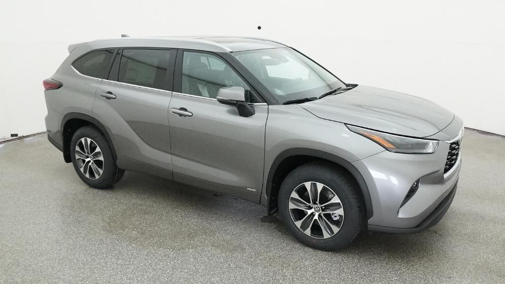 2026 Toyota Highlander Hybrid XLE