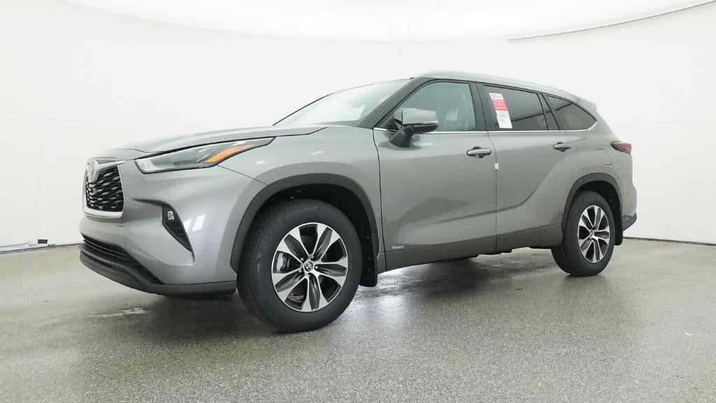 2026 Toyota Highlander Hybrid XLE