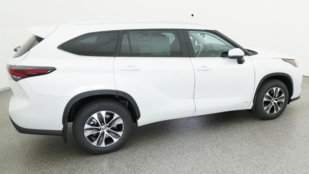 2026 Toyota Highlander Hybrid XLE