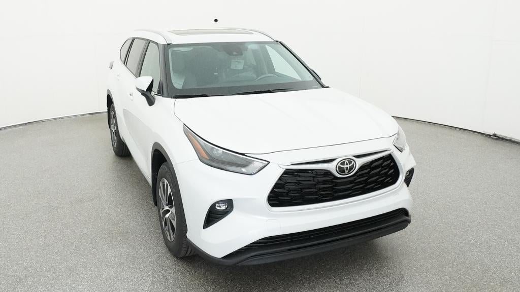 2026 Toyota Highlander Hybrid XLE
