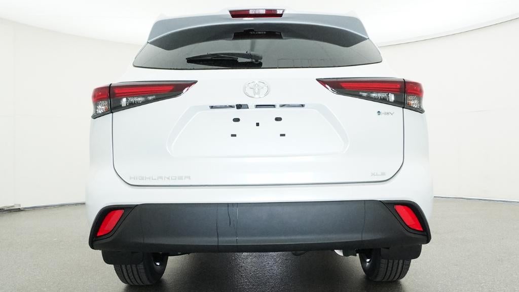 2026 Toyota Highlander Hybrid XLE