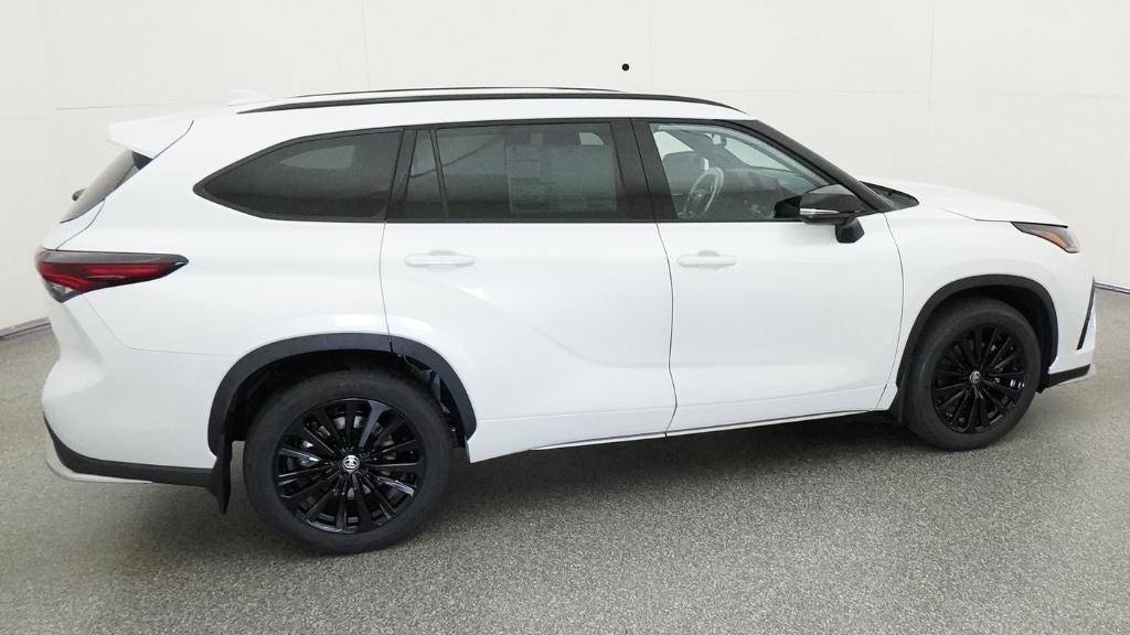 2026 Toyota Highlander XSE