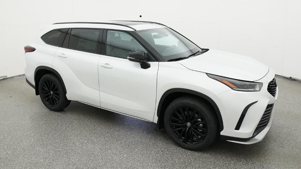 2026 Toyota Highlander XSE