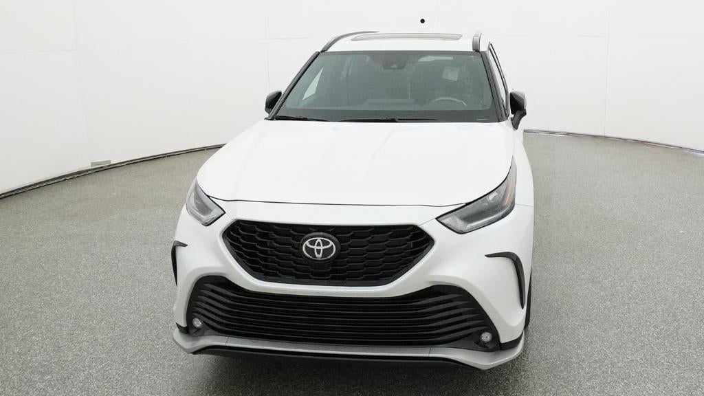 2026 Toyota Highlander XSE