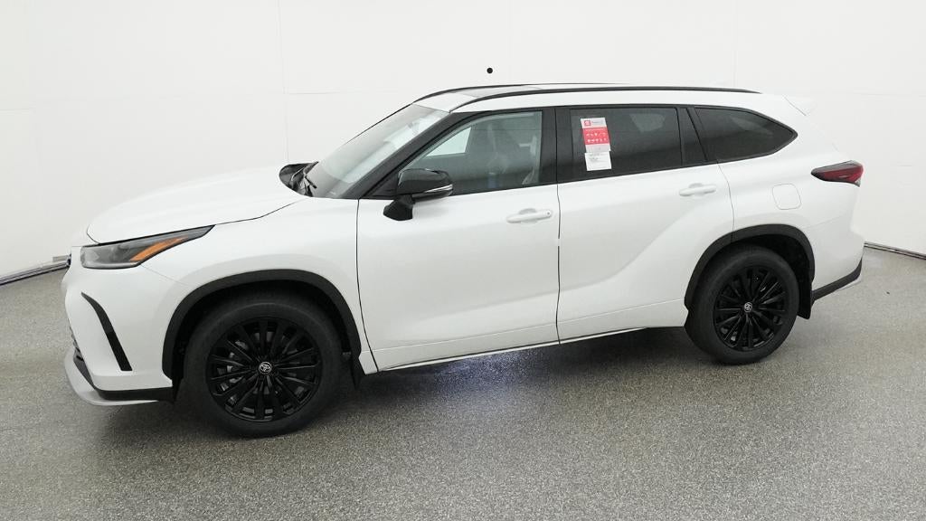 2026 Toyota Highlander XSE