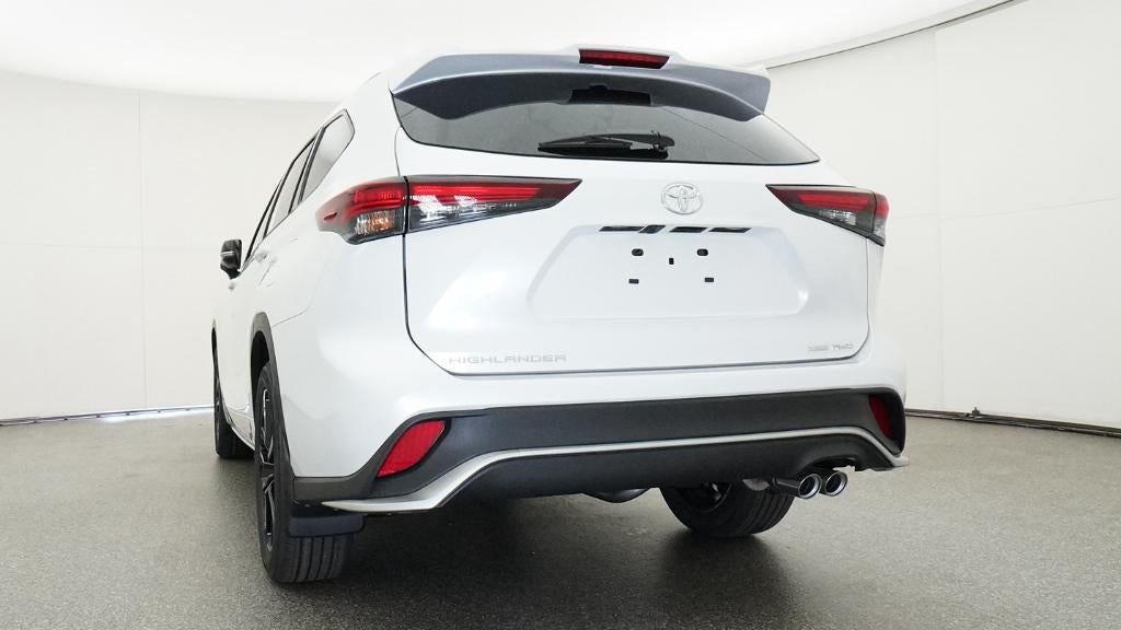 2026 Toyota Highlander XSE