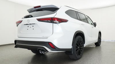 2026 Toyota Highlander XSE