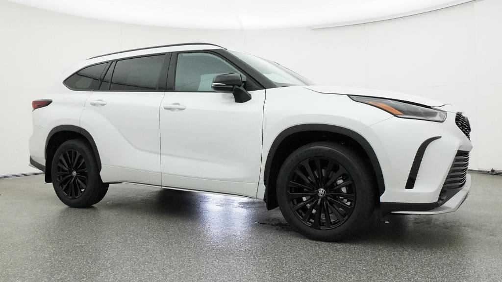 2026 Toyota Highlander XSE