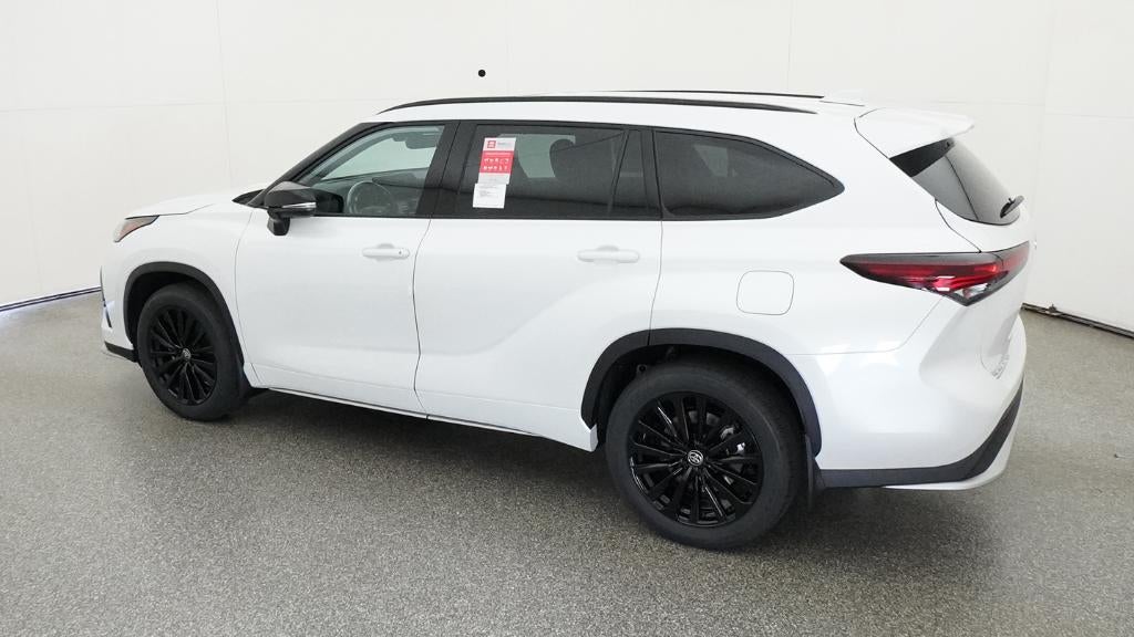 2026 Toyota Highlander XSE