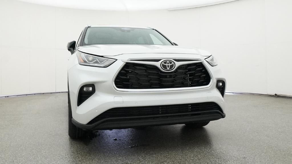 2026 Toyota Highlander Limited