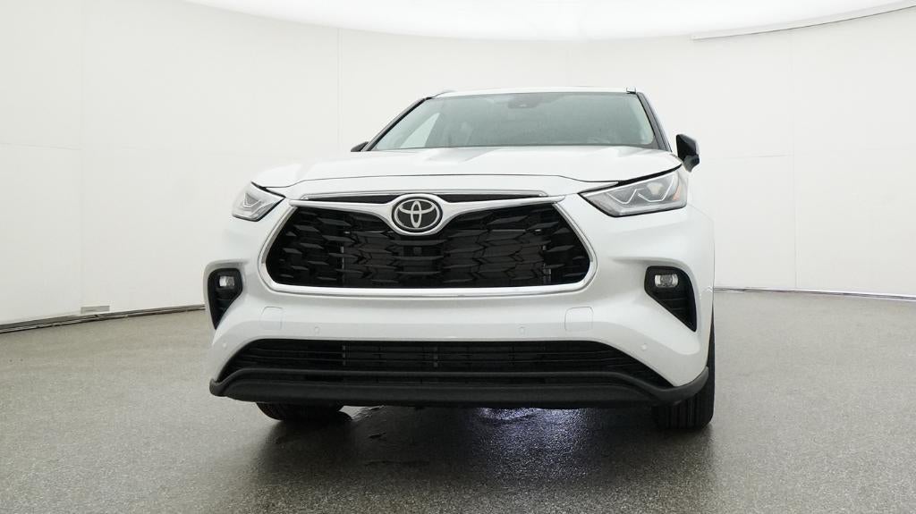 2026 Toyota Highlander Limited