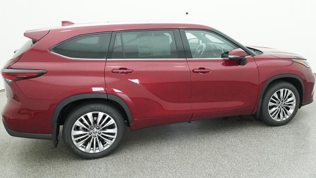 2026 Toyota Highlander Platinum