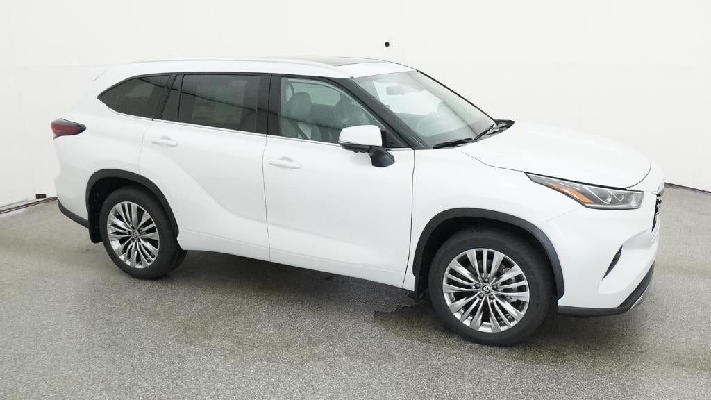 2026 Toyota Highlander Platinum