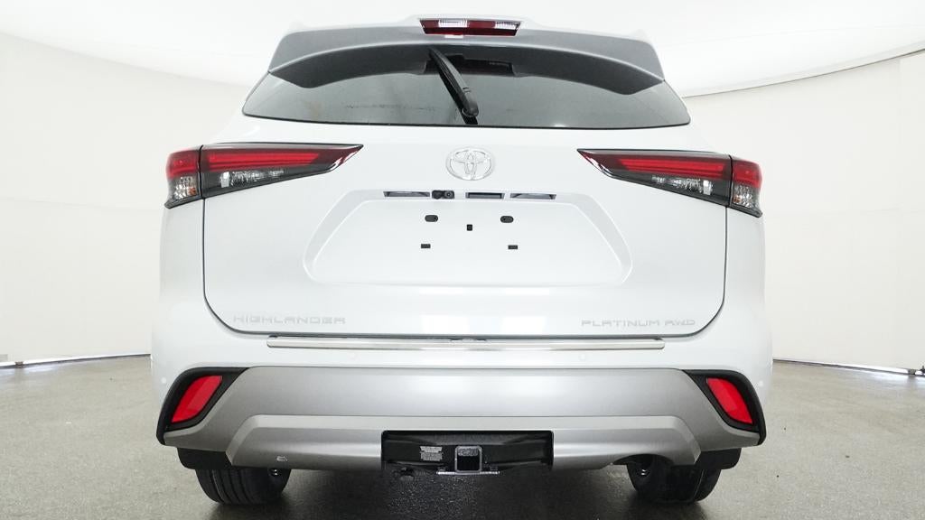 2026 Toyota Highlander Platinum