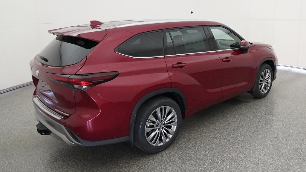 2026 Toyota Highlander Platinum