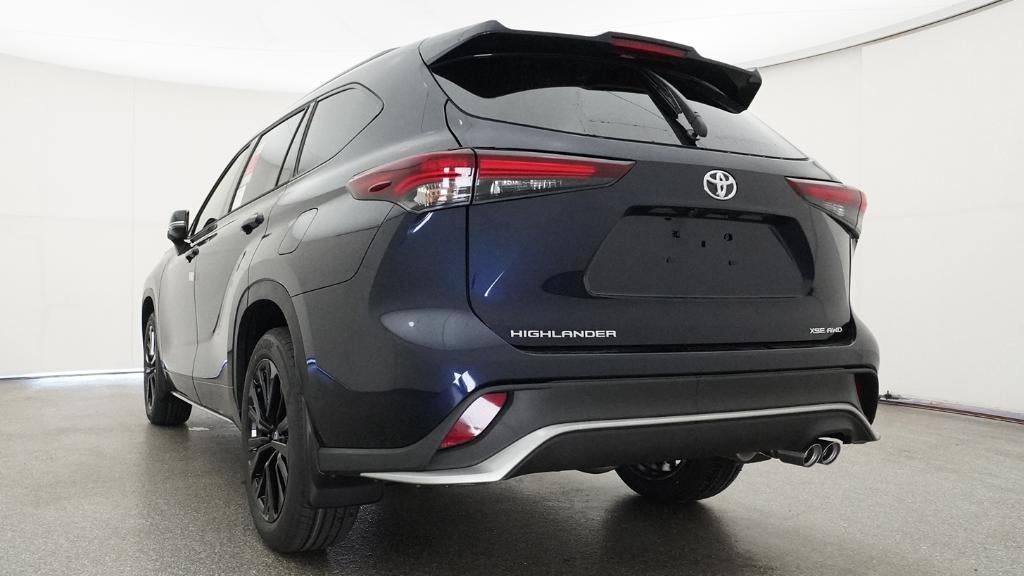 2026 Toyota Highlander XSE
