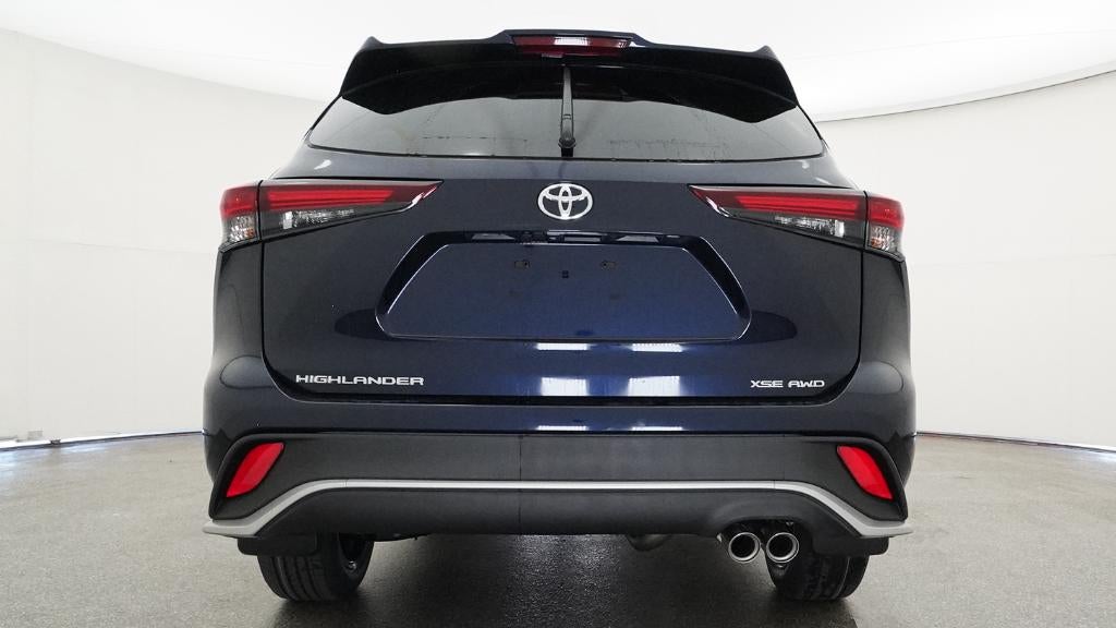2026 Toyota Highlander XSE