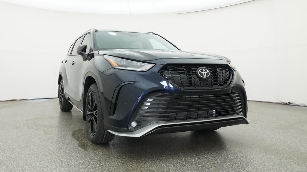 2026 Toyota Highlander XSE