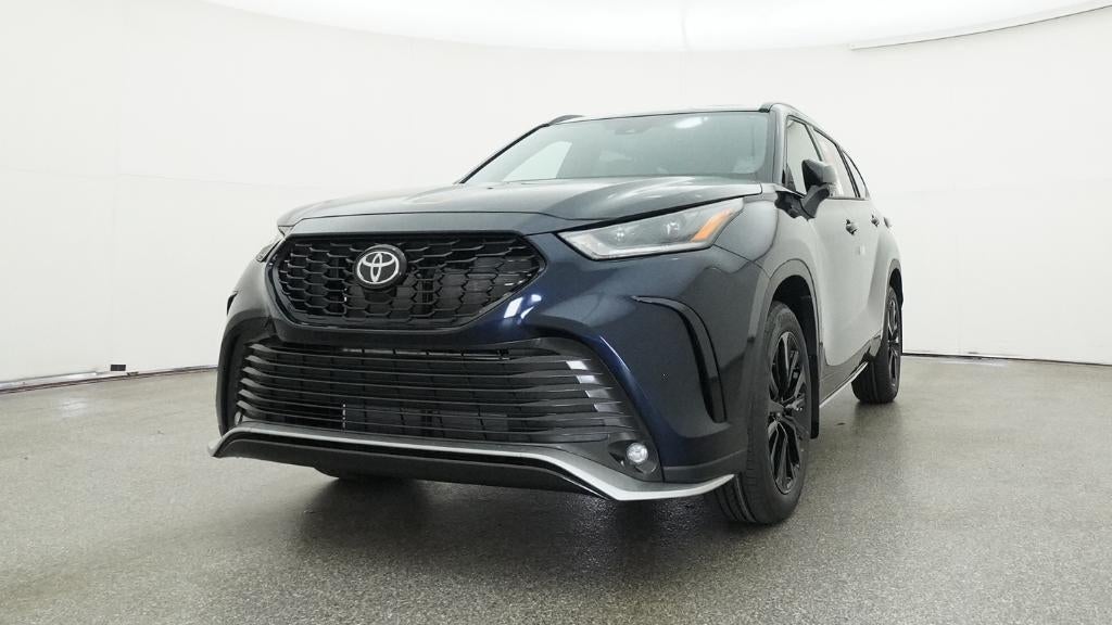 2026 Toyota Highlander XSE