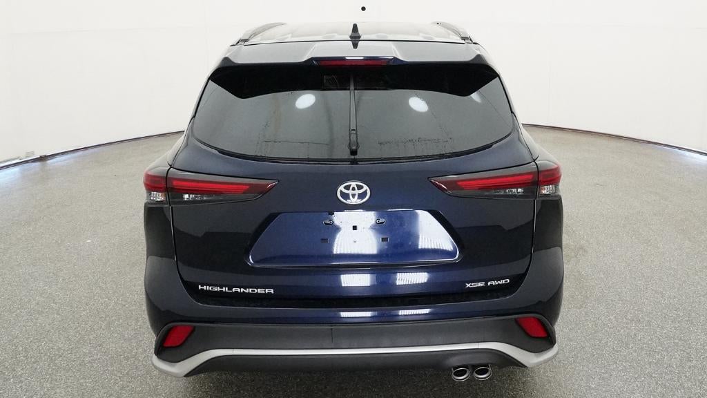 2026 Toyota Highlander XSE