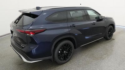 2026 Toyota Highlander XSE