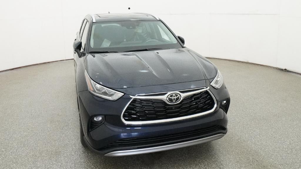 2026 Toyota Highlander Platinum