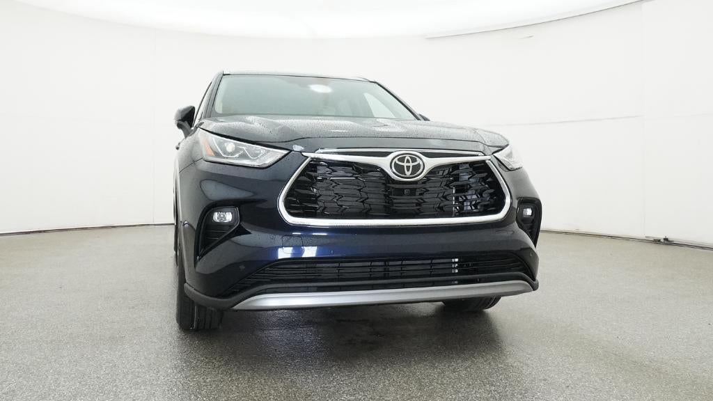 2026 Toyota Highlander Platinum