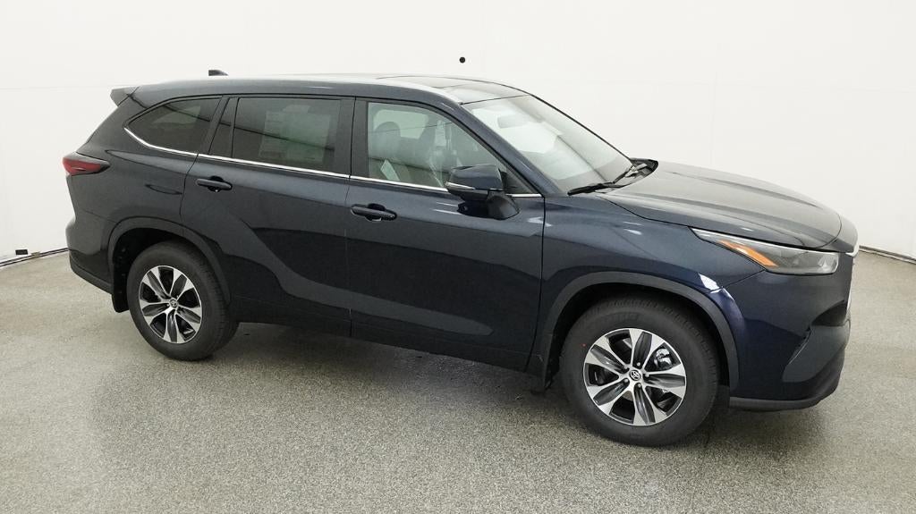 2026 Toyota Highlander XLE