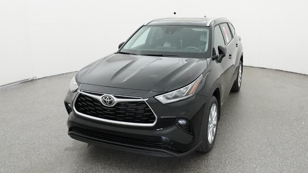 2026 Toyota Highlander Hybrid Limited